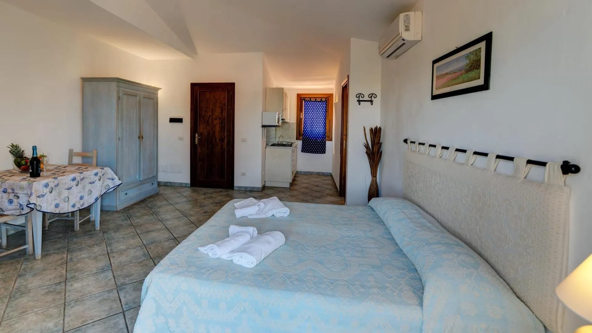 Relaxing Residenzia Palau Green 1 Bedroom Apartment B4 4 Person
